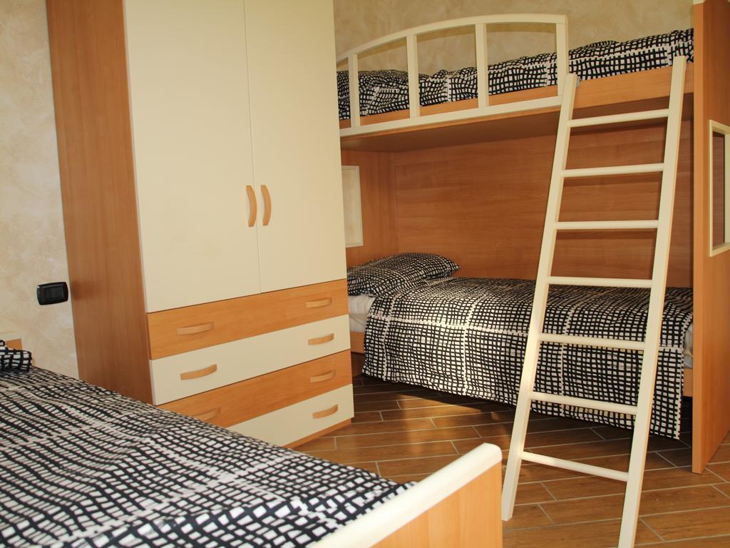 Agriturismo Il Sorriso Dei Figli Argegno Phòng bức ảnh